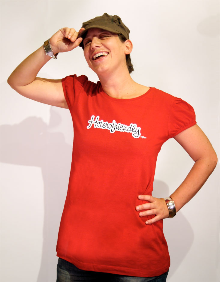 02W-t-shirt-heterofriendly-red.jpg