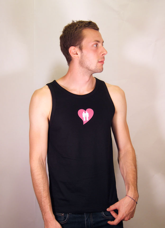 04M-t-shirt-we-gay-family-coppia-gay-cuore.jpg